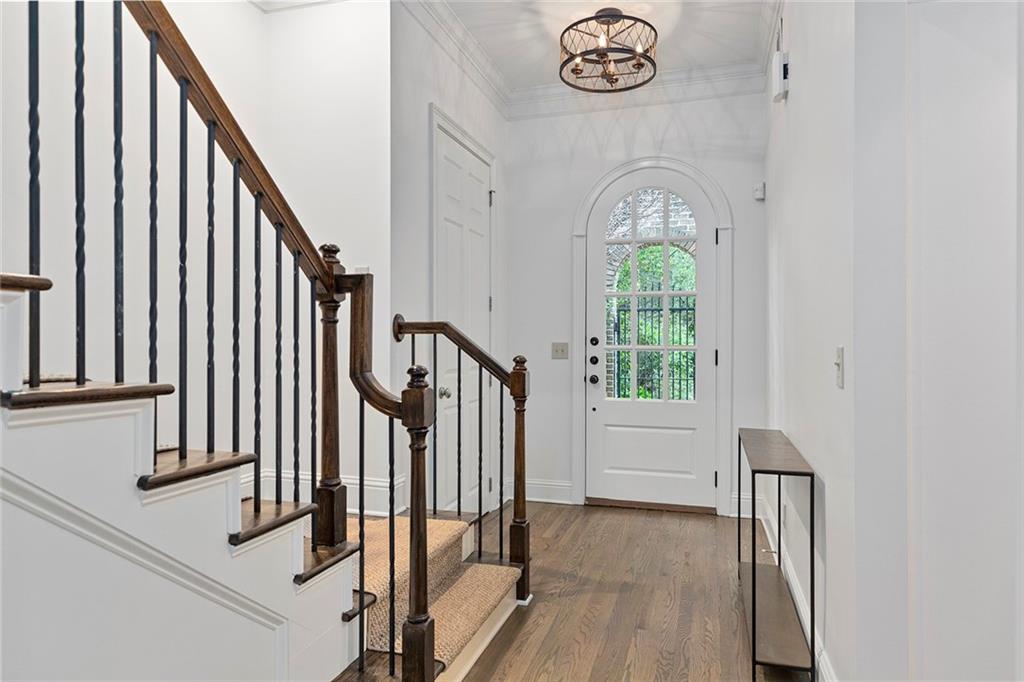 2070 Howell Mill Road NW