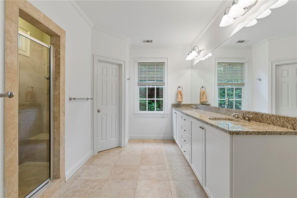 2070 Howell Mill Road NW