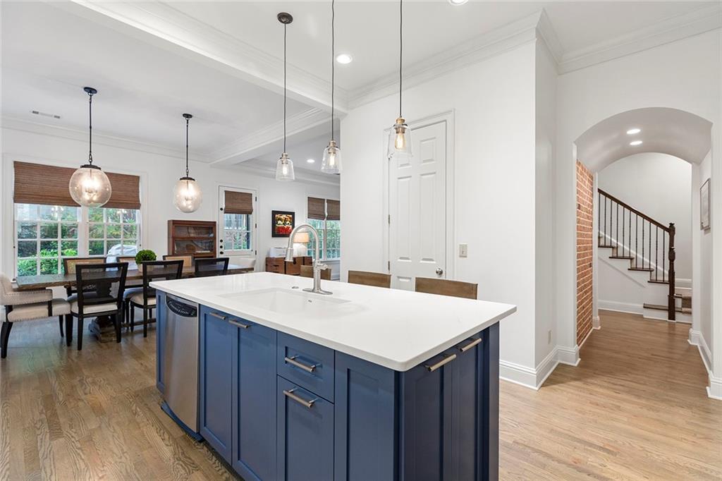 2070 Howell Mill Road NW