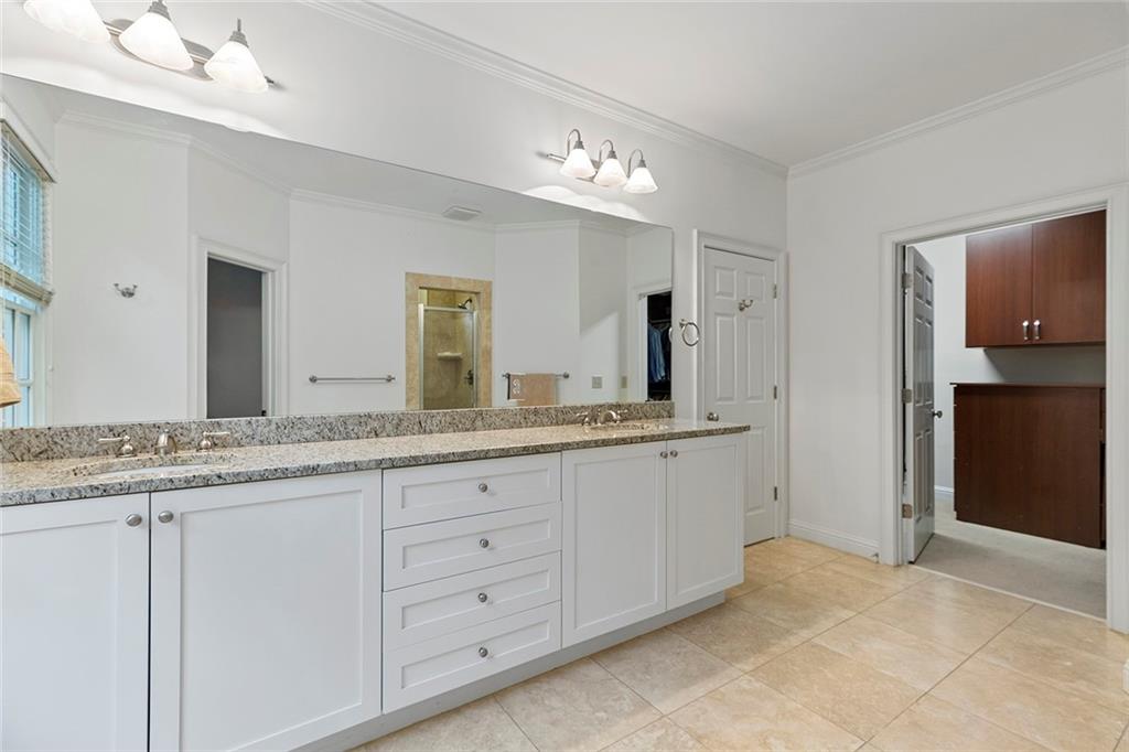 2070 Howell Mill Road NW