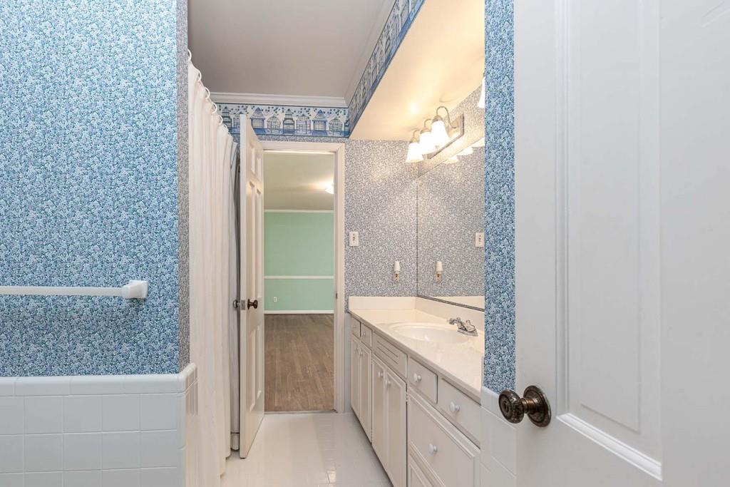 4219 Harrogate Drive