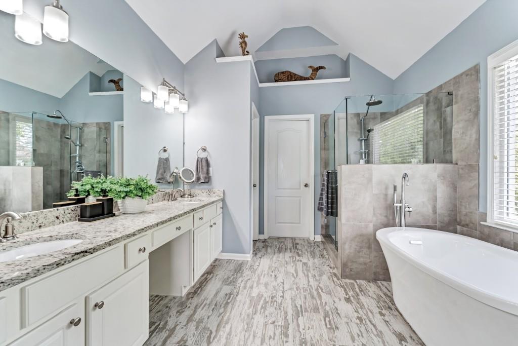 3710 Old Path Crossing