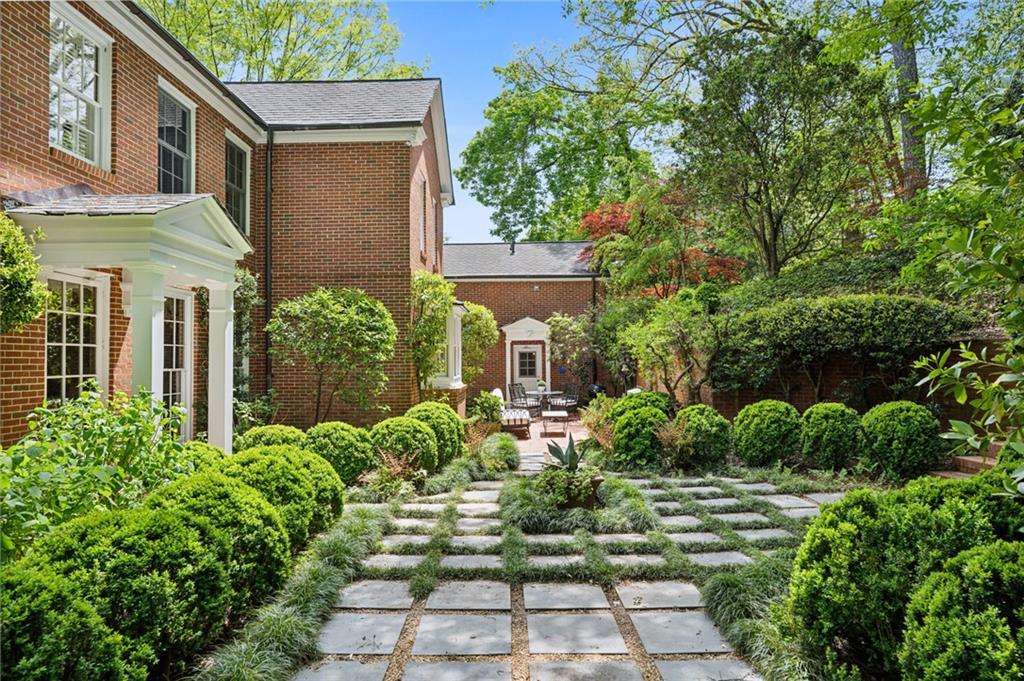 3000 Habersham Road NW