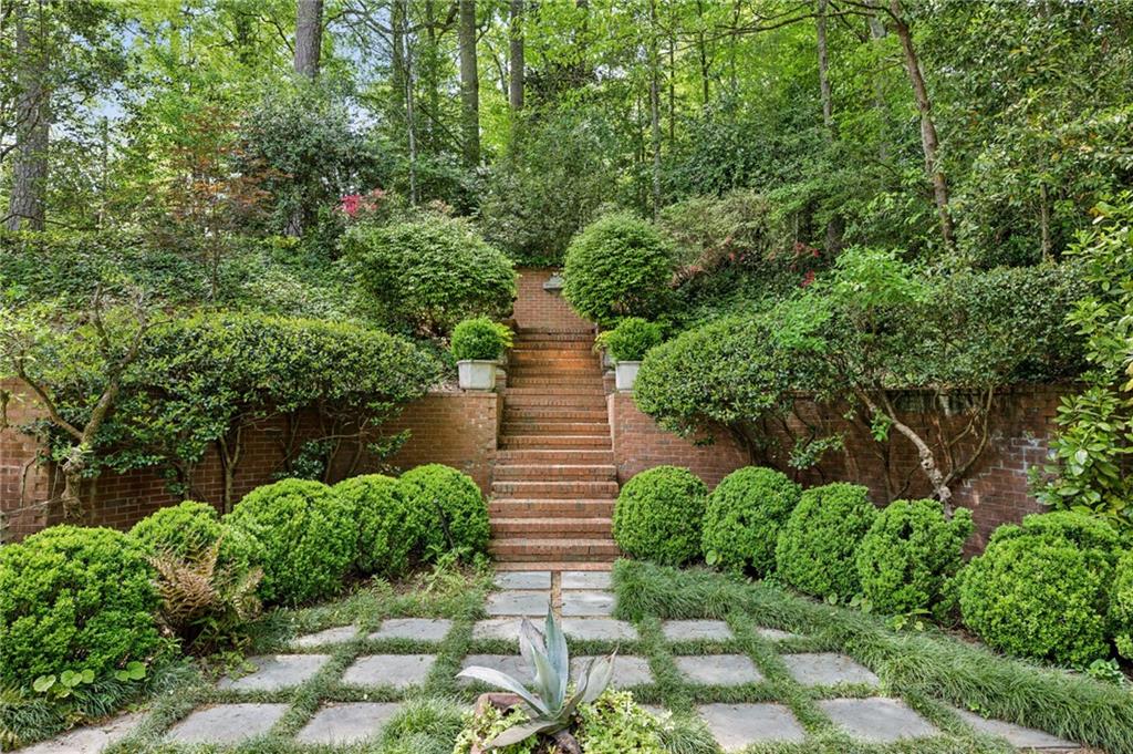 3000 Habersham Road NW