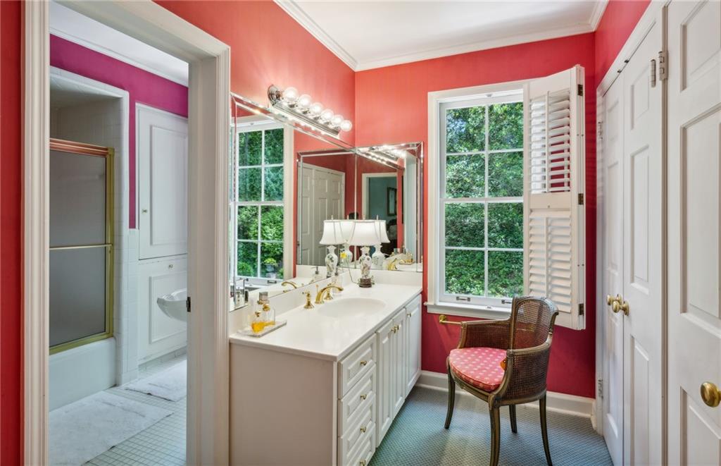 3000 Habersham Road NW