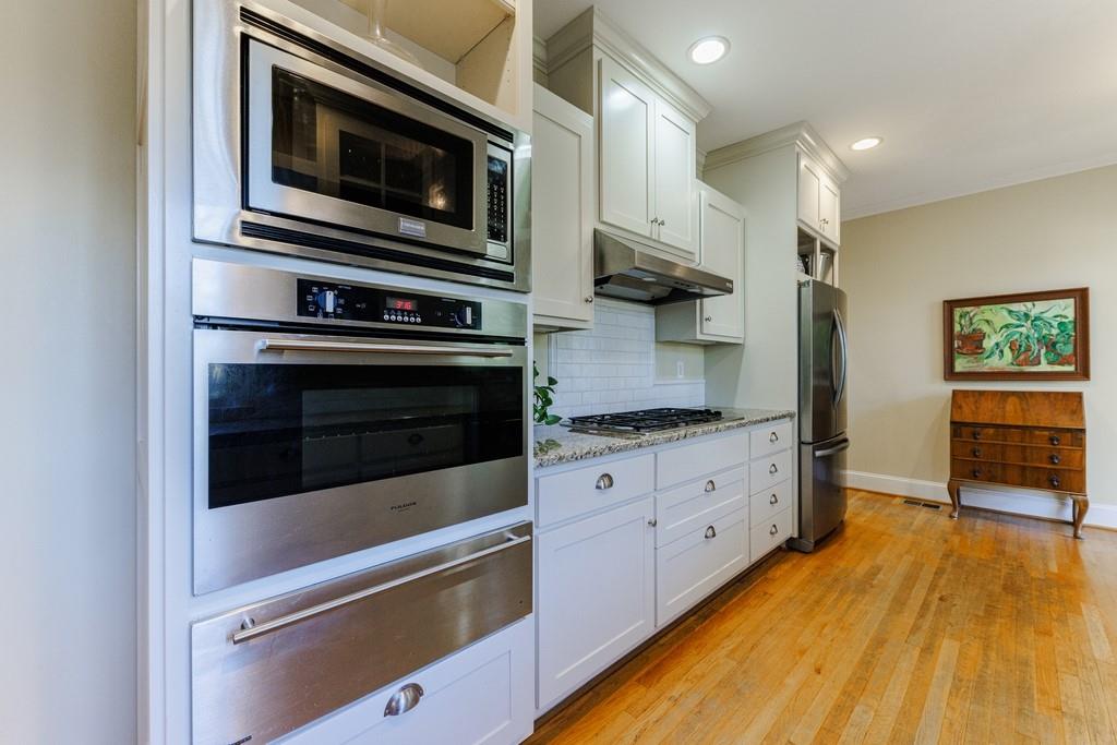 225 Huntington Road NE