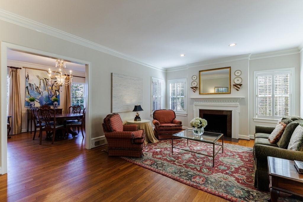 225 Huntington Road NE