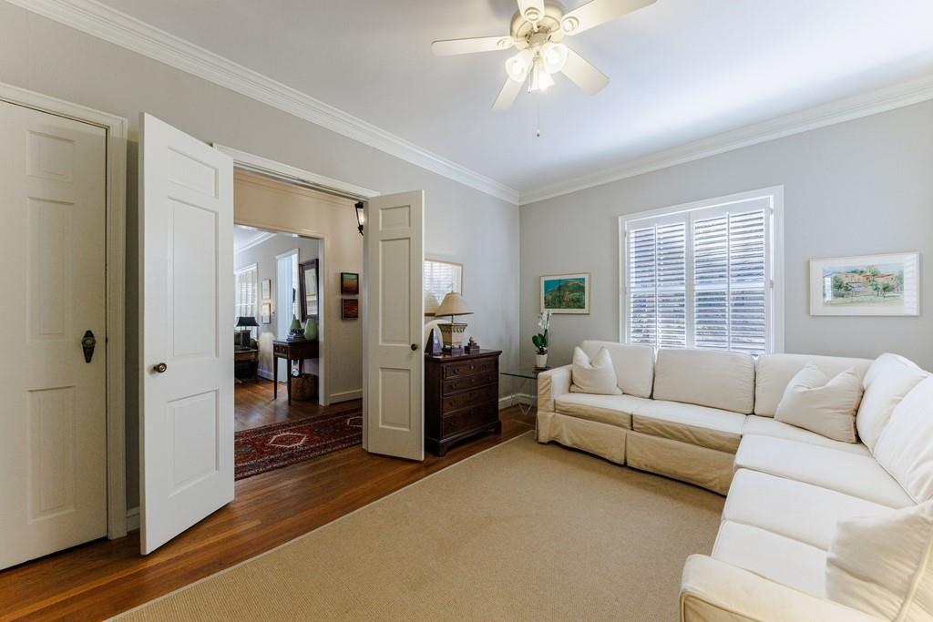 225 Huntington Road NE