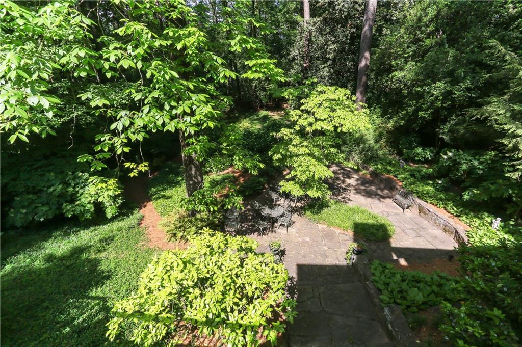 2426 Woodward Way NW