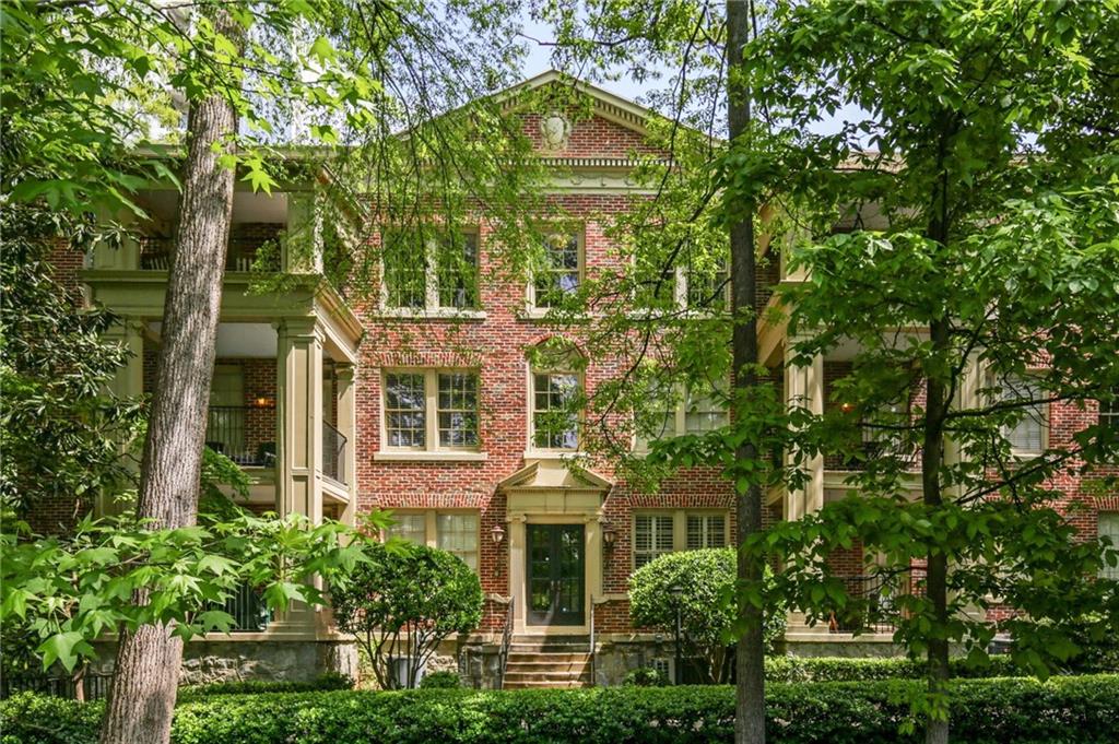 2814 Peachtree Road NW Unit 12