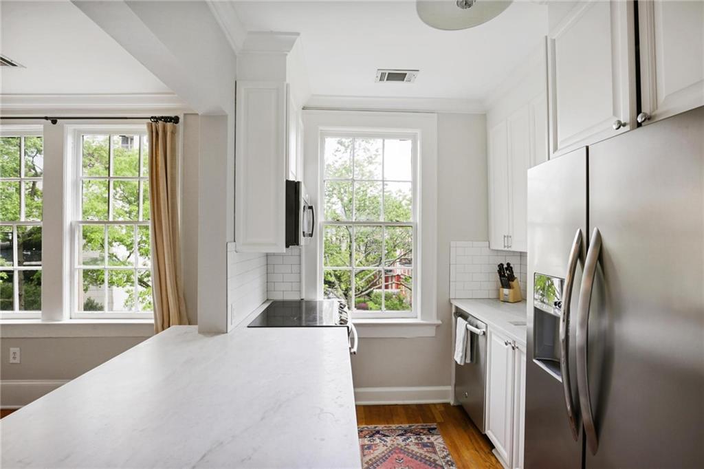 2814 Peachtree Road NW Unit 12