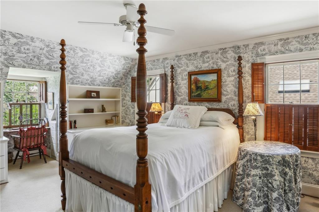 2395 Dellwood Drive NW