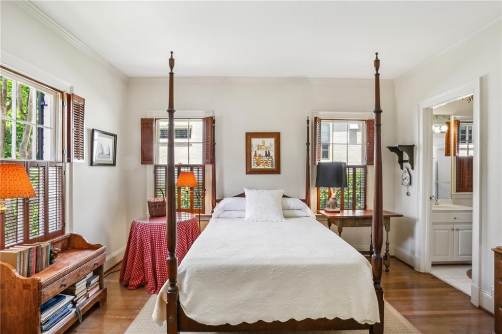 2395 Dellwood Drive NW