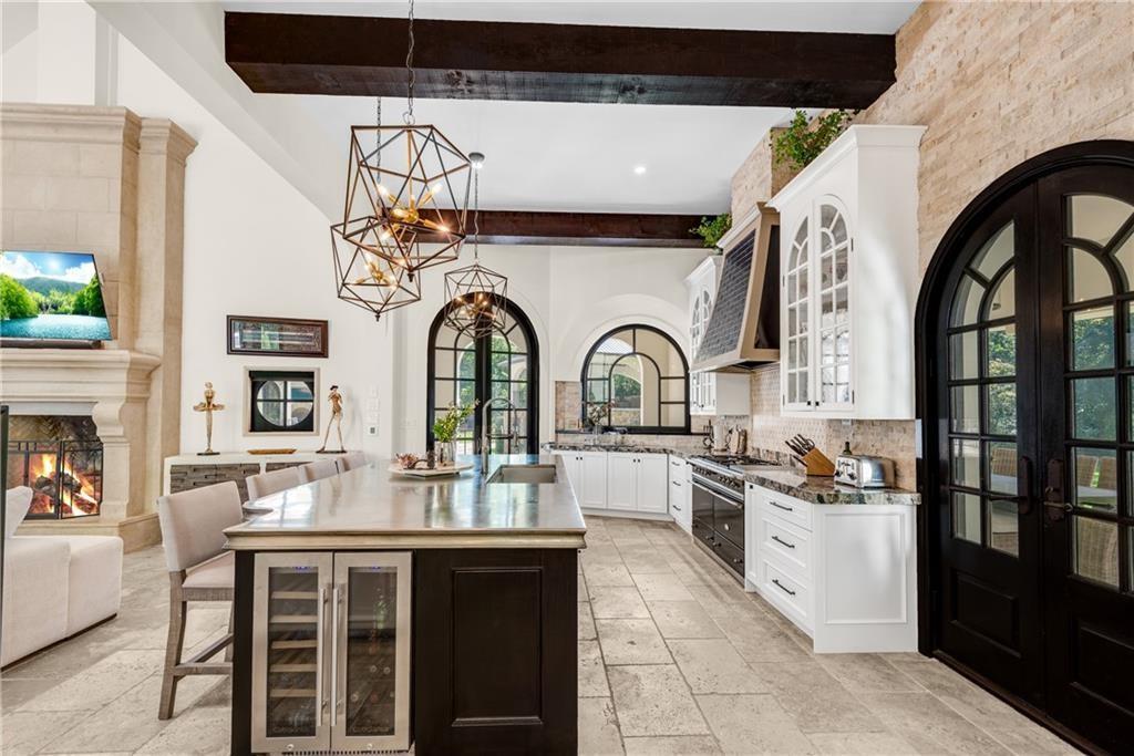 876 Crest Valley Drive