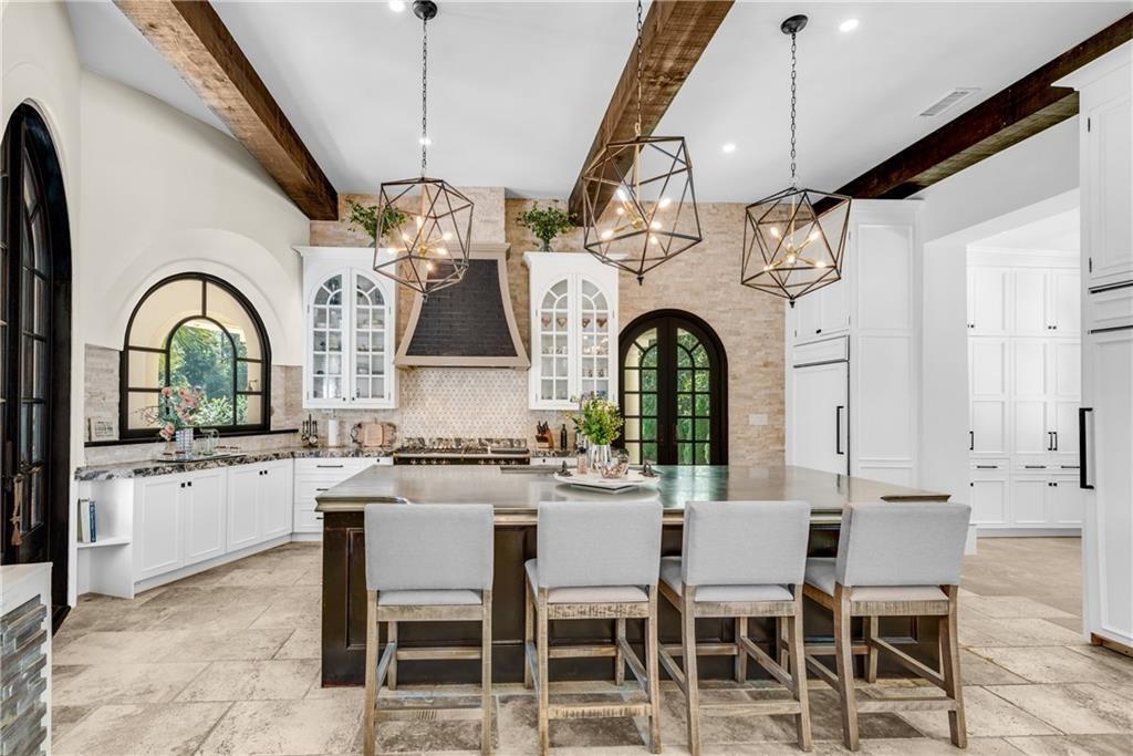 876 Crest Valley Drive