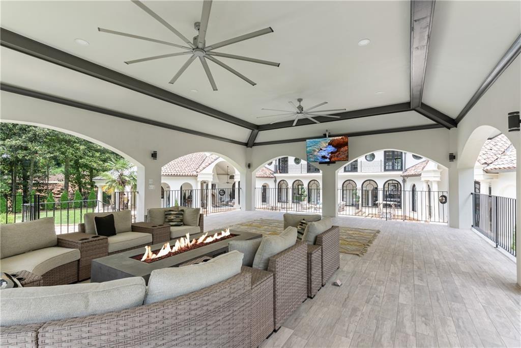 876 Crest Valley Drive