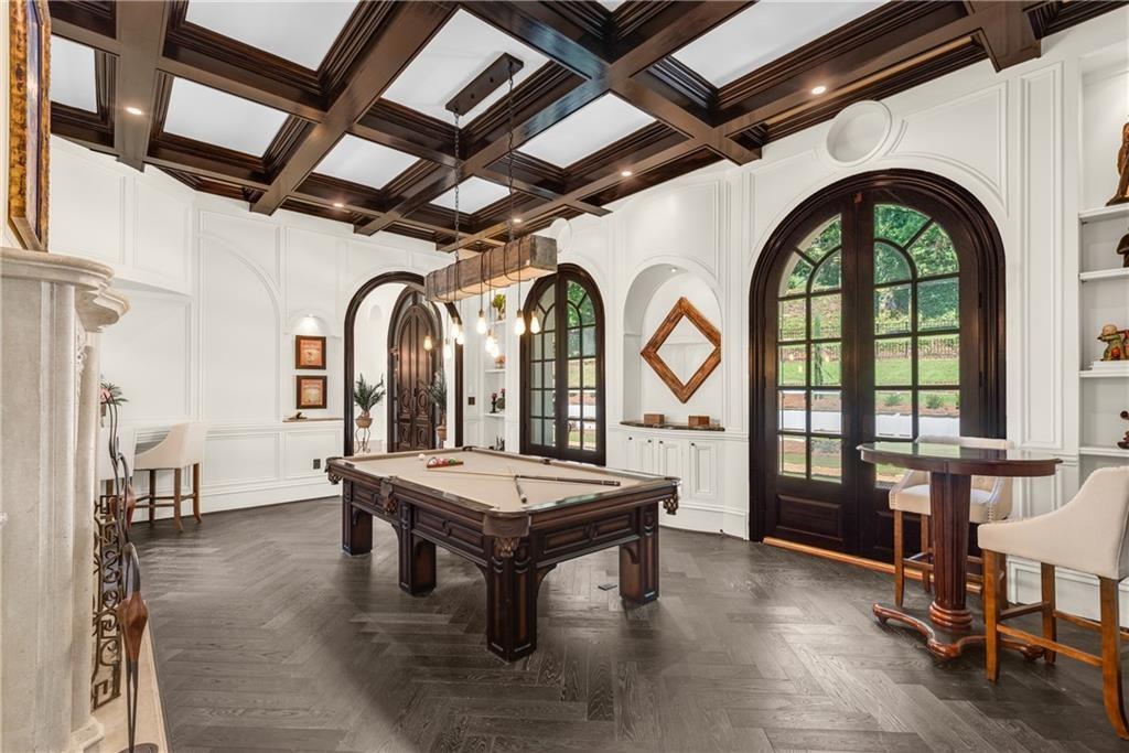 876 Crest Valley Drive