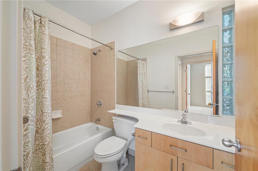 1330 Fernwood Circle NE