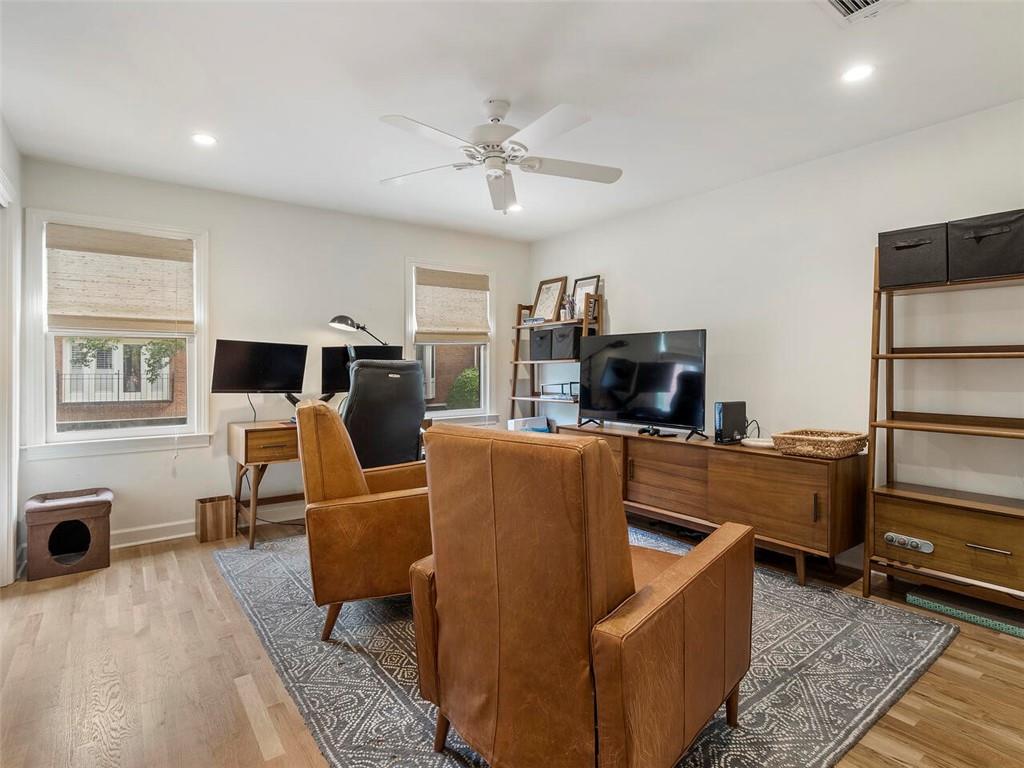 3873 Roswell Road NE Unit 20