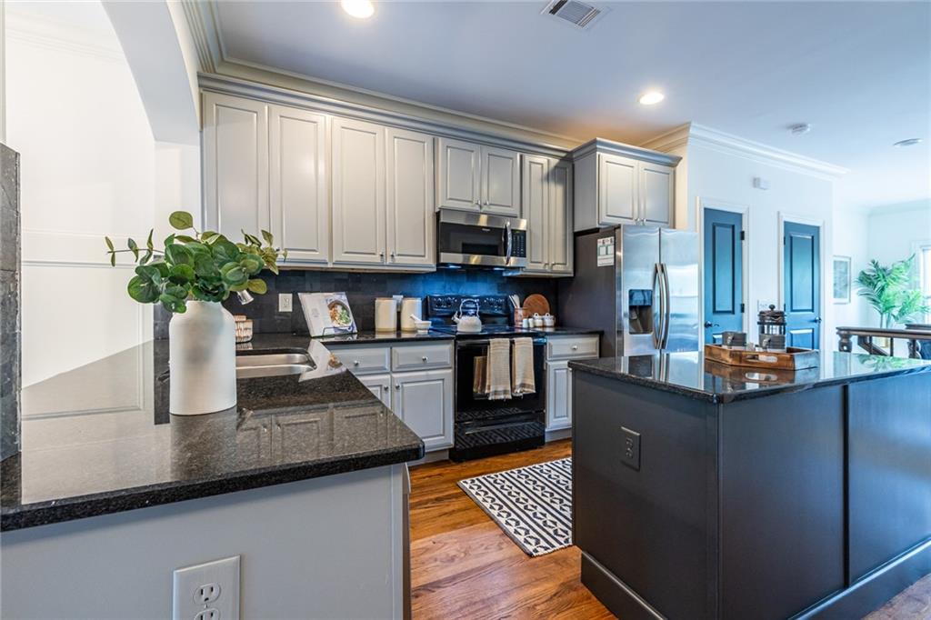 1782 Dekalb Avenue NE