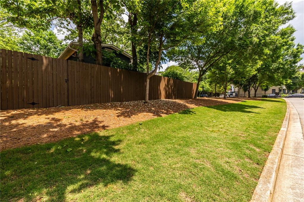 1782 Dekalb Avenue NE