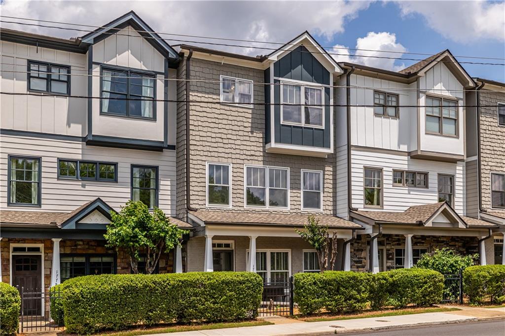 1782 Dekalb Avenue NE