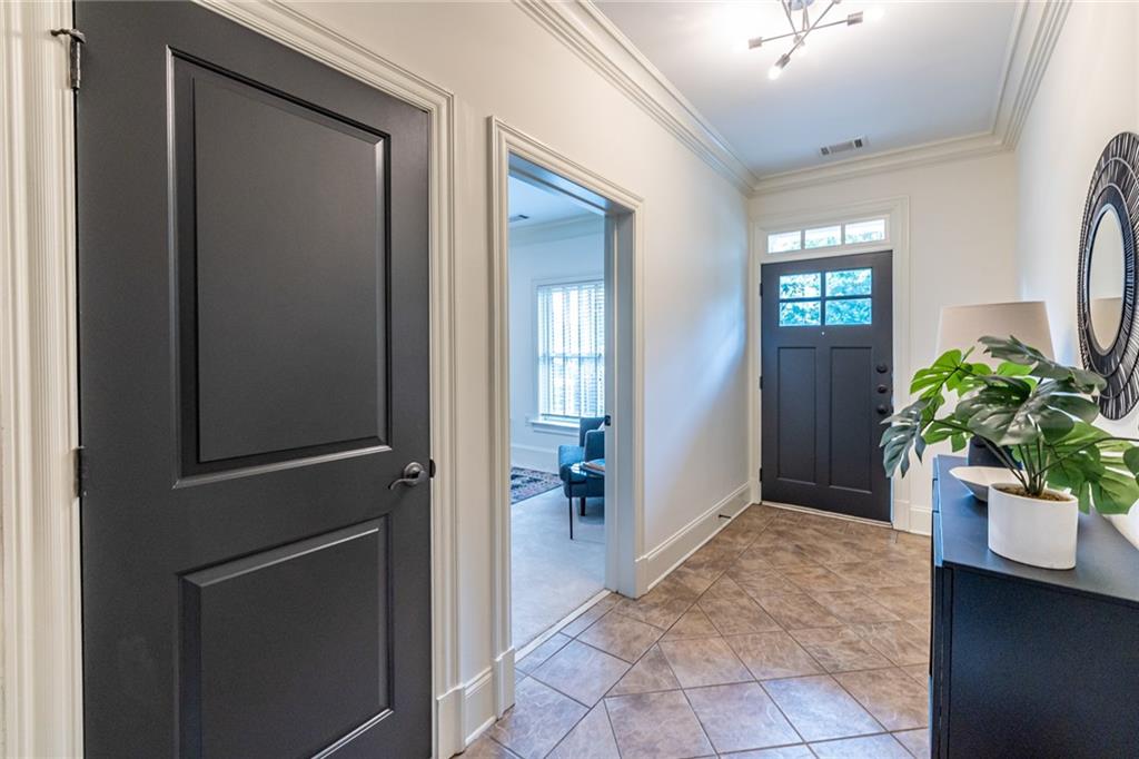 1782 Dekalb Avenue NE