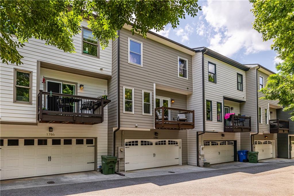 1782 Dekalb Avenue NE