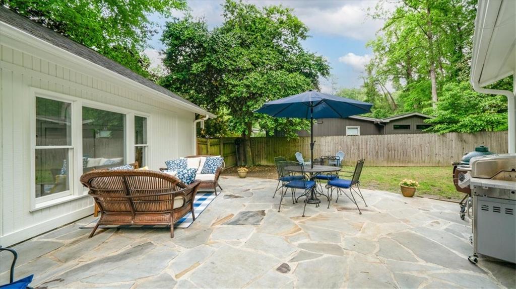 1411 Brook Valley Lane NE