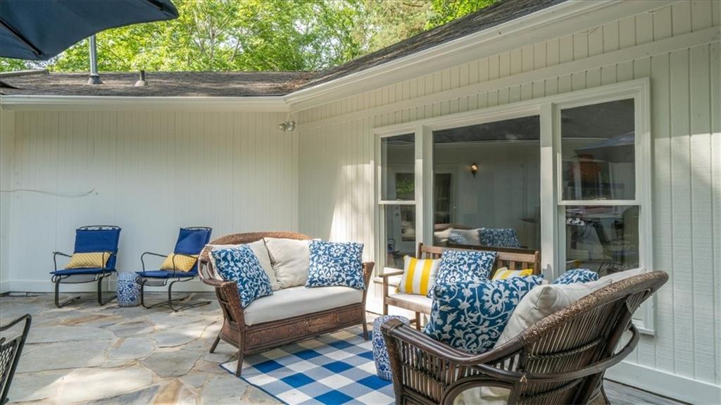 1411 Brook Valley Lane NE