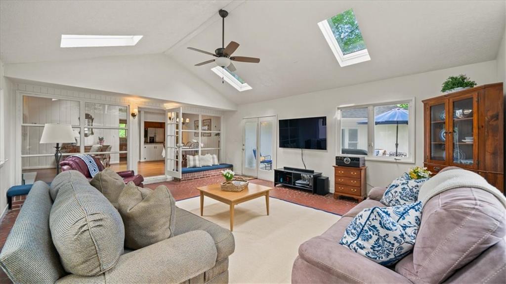 1411 Brook Valley Lane NE