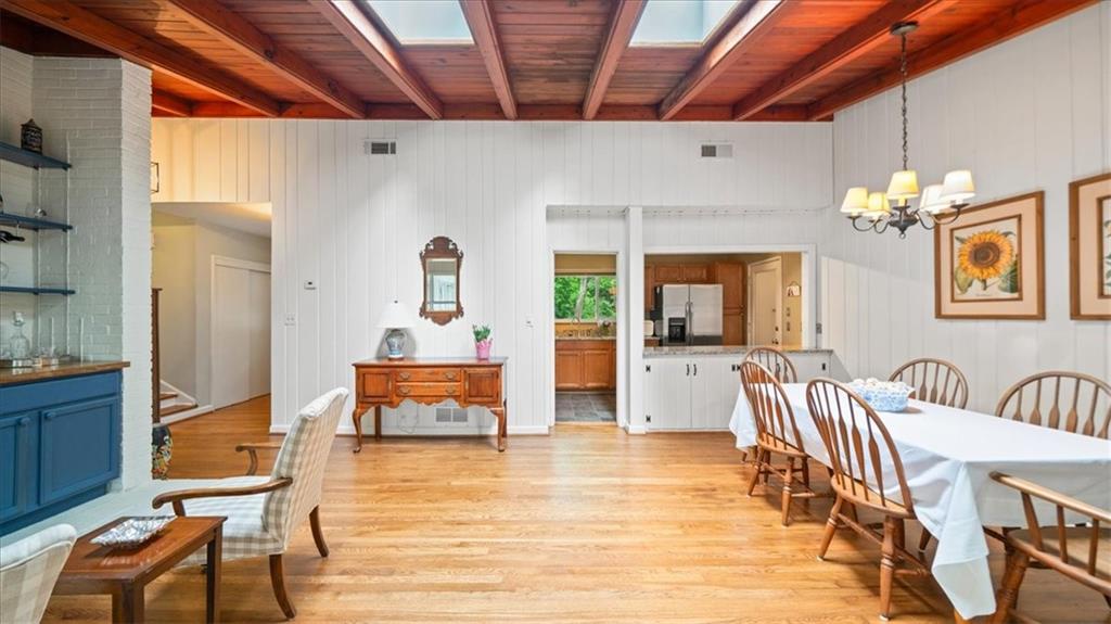 1411 Brook Valley Lane NE