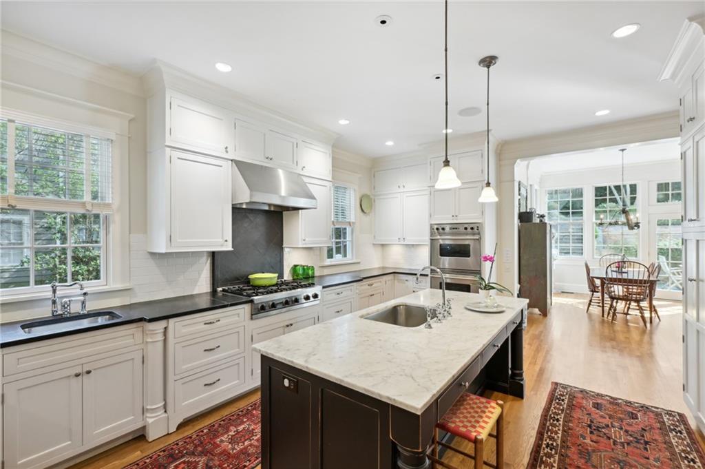 17 Demorest Avenue NE