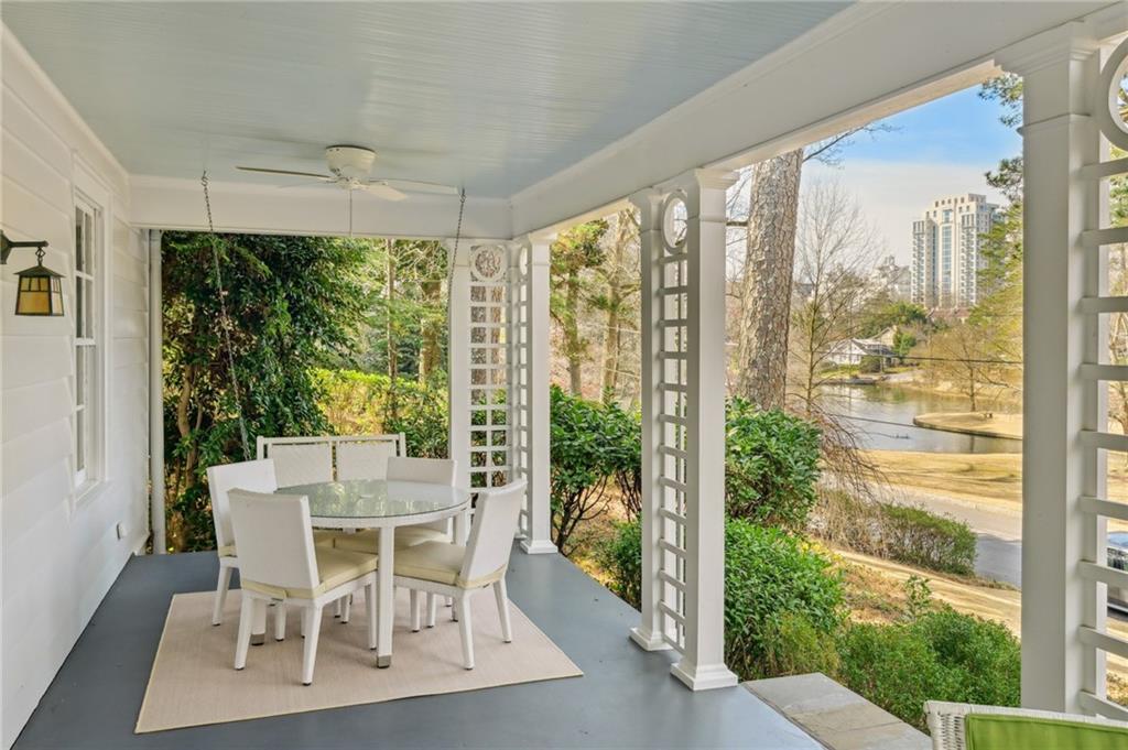 17 Demorest Avenue NE