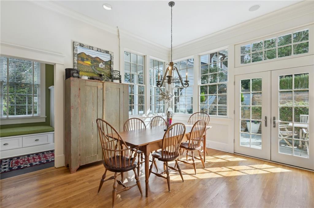 17 Demorest Avenue NE