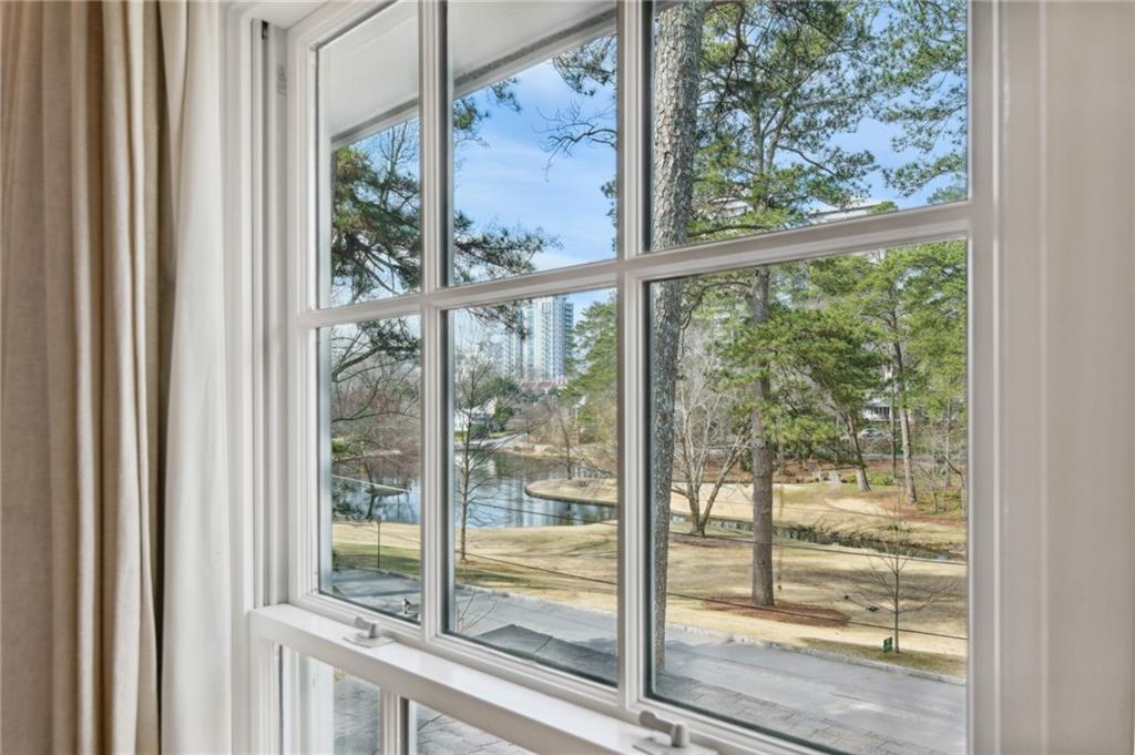 17 Demorest Avenue NE