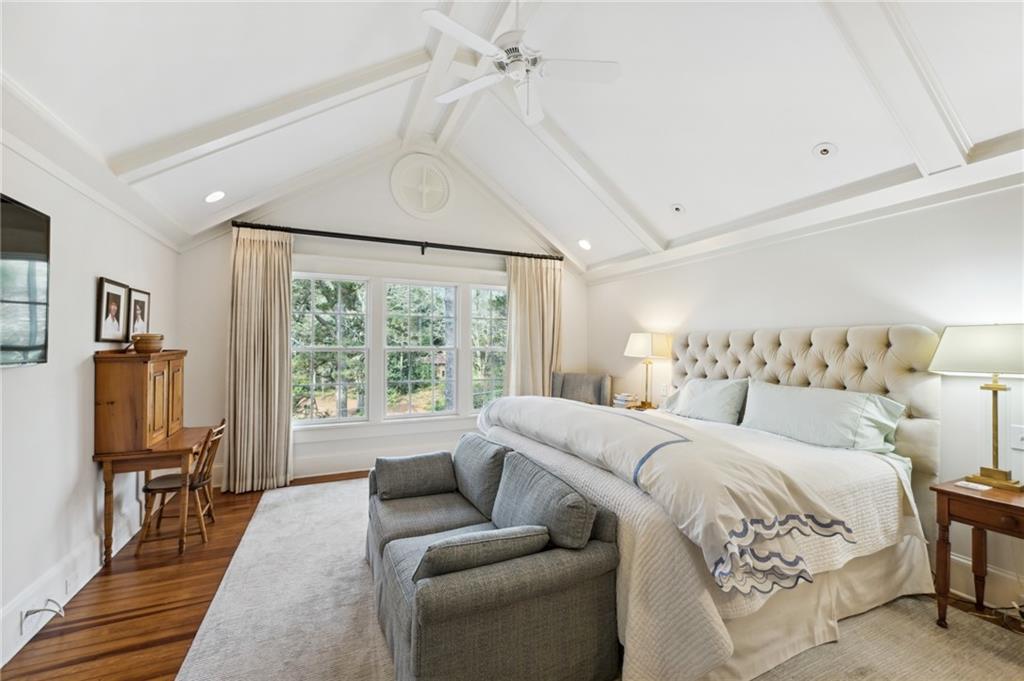 17 Demorest Avenue NE