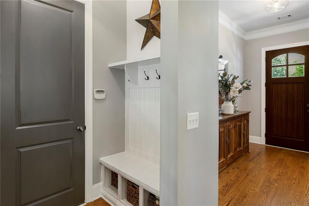 2633 Parks Edge Drive SE