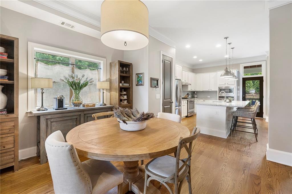 2633 Parks Edge Drive SE