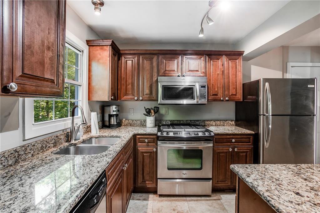 2720 Margaret Mitchell Drive NW