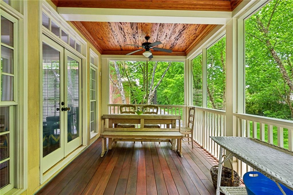 1132 Brookhaven Row NE