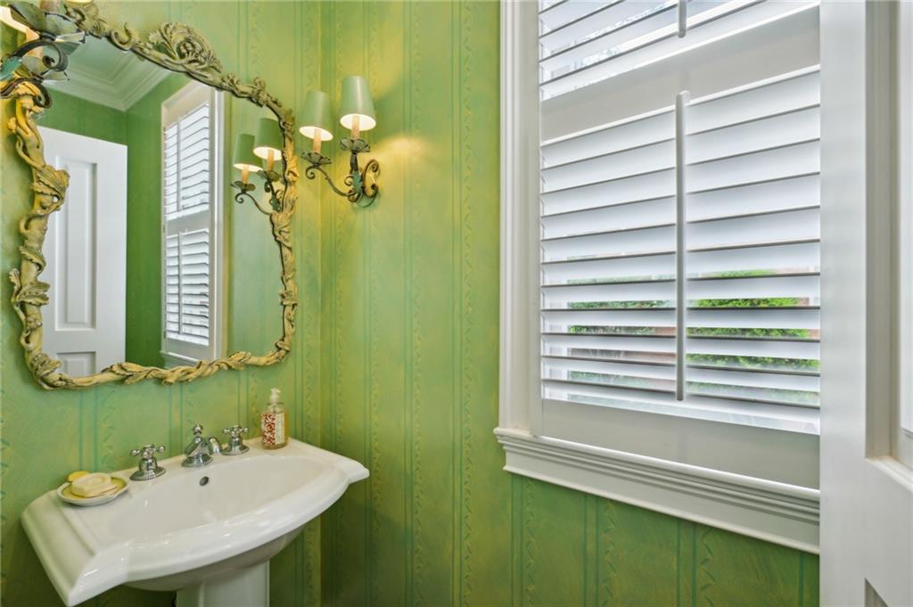 1132 Brookhaven Row NE