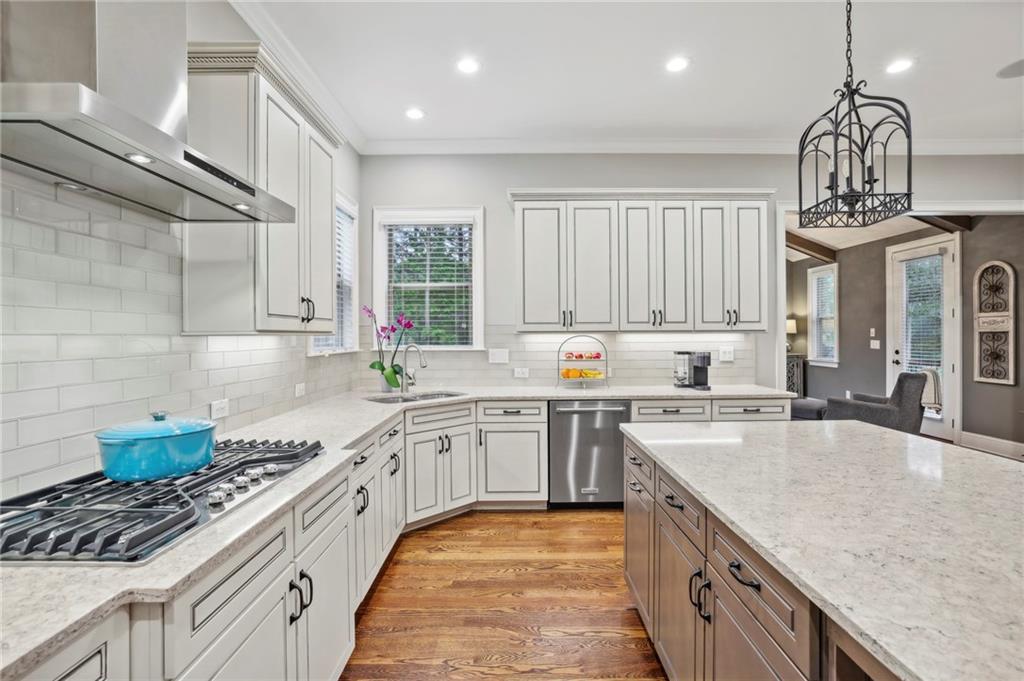 4090 Hopewell Springs Drive