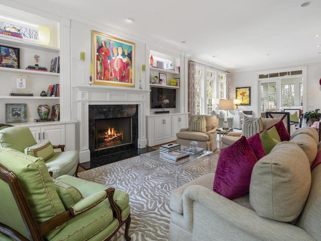 565 Chestnut Rose Lane