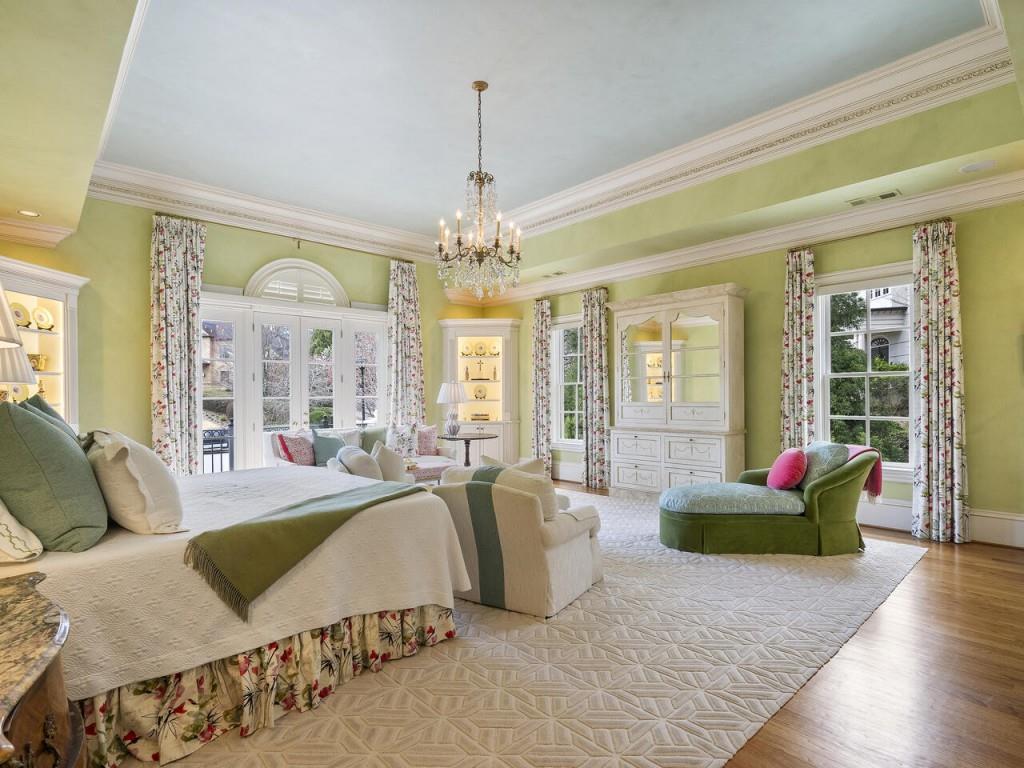 565 Chestnut Rose Lane