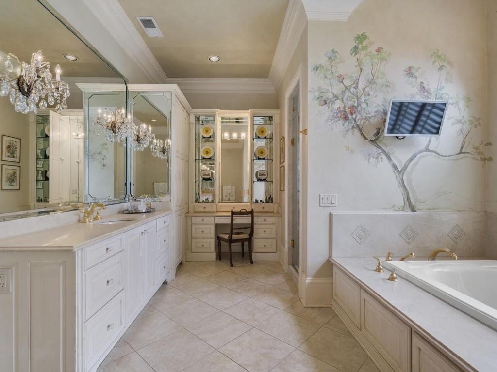 565 Chestnut Rose Lane