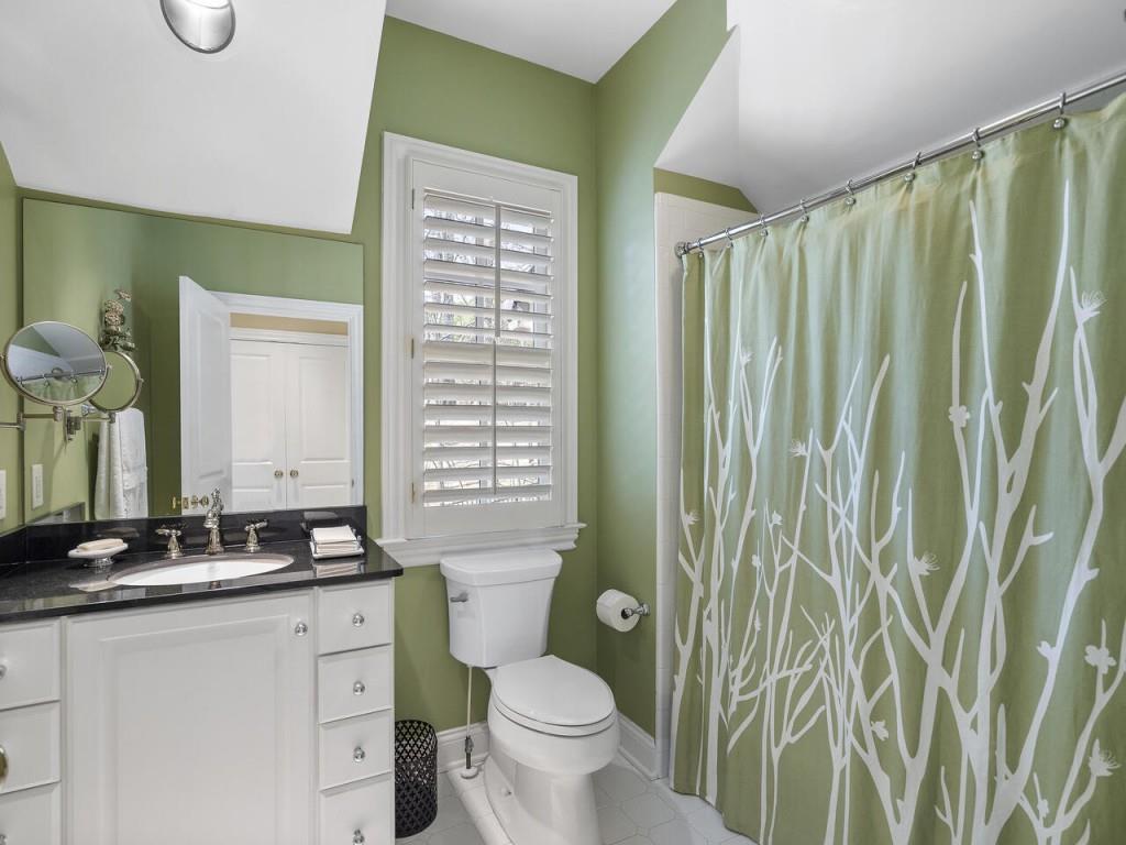 565 Chestnut Rose Lane