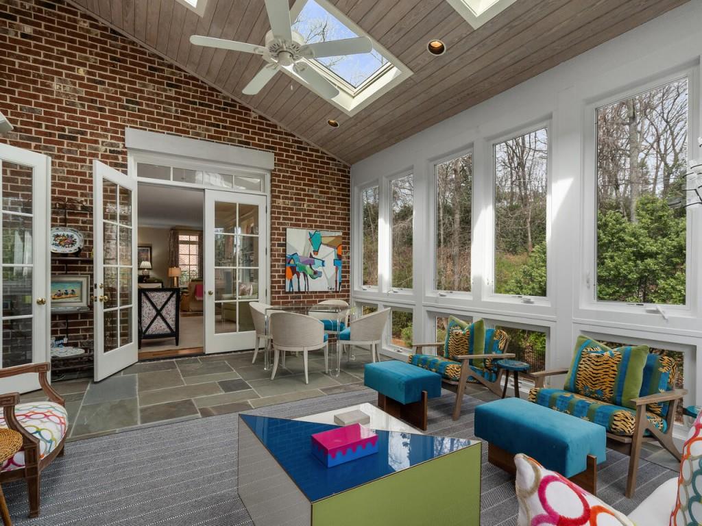 565 Chestnut Rose Lane