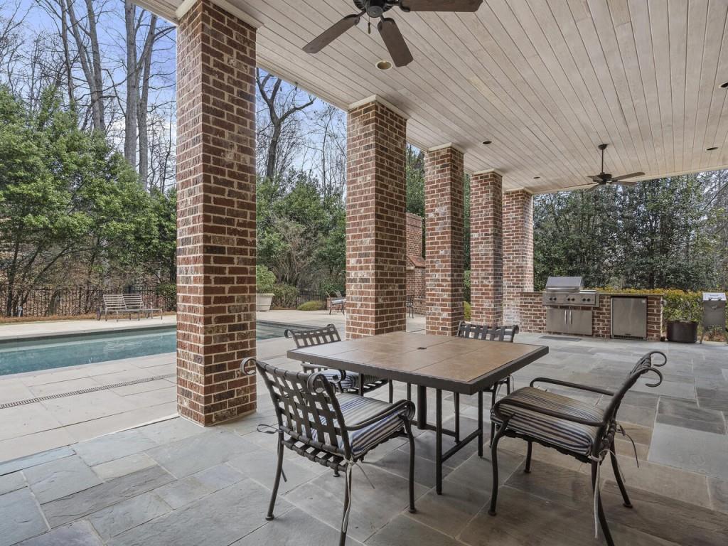 565 Chestnut Rose Lane