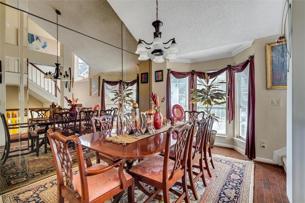 2233 Goodwood Boulevard SE